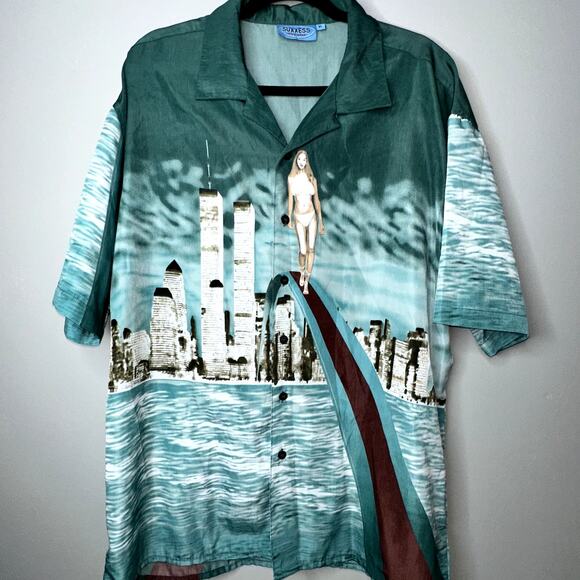 Vintage Suxxess Men Size XL Twin Towers NYC Skyline Short Sleeve Button Up Shirt - Picture 1 of 7